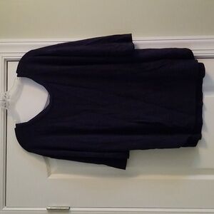 Dressbarn Sunday tunic top in excellent condition.